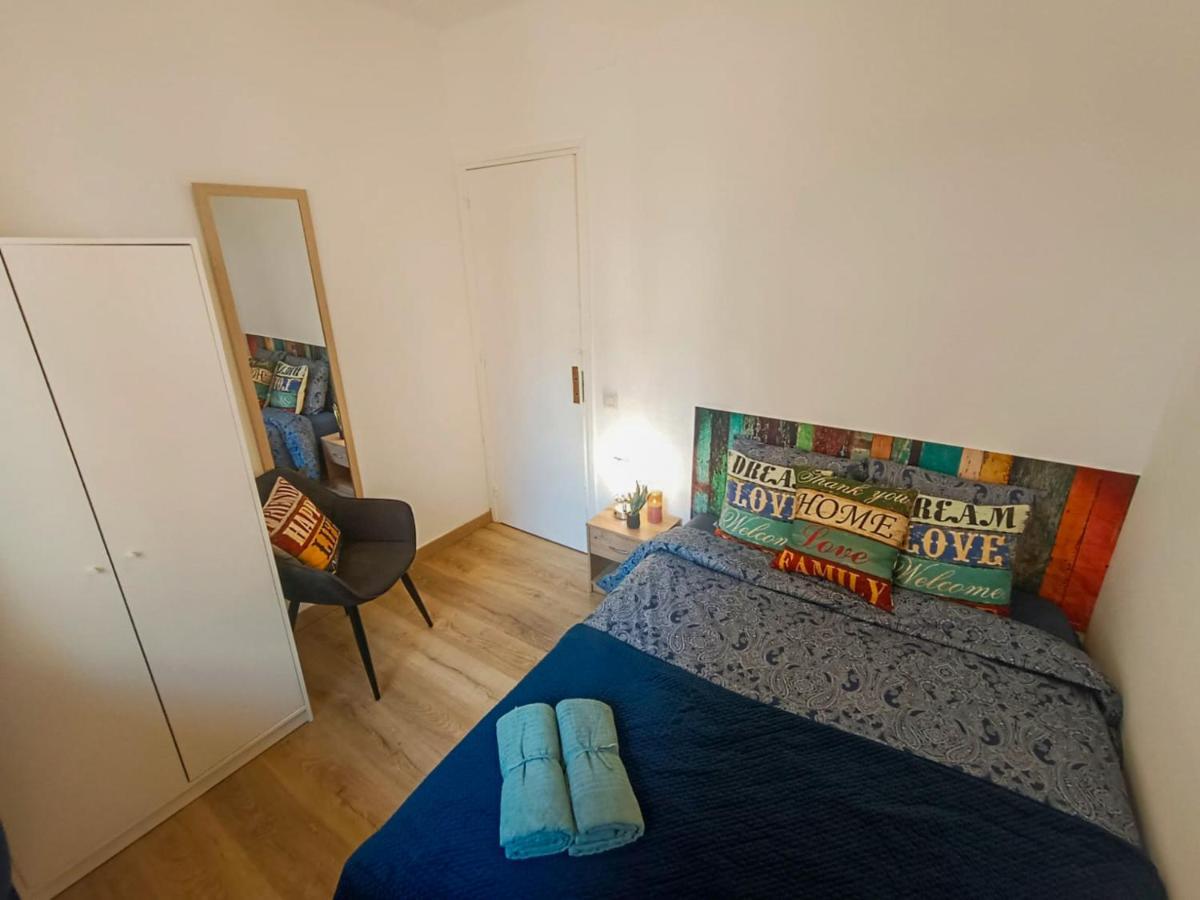 By Port Vell Rooms Barcelona Ngoại thất bức ảnh