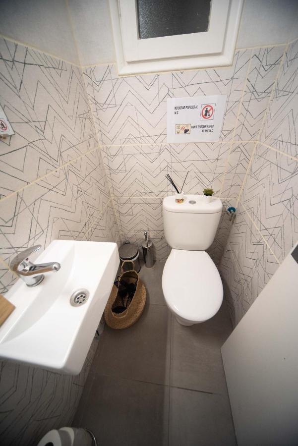 By Port Vell Rooms Barcelona Ngoại thất bức ảnh