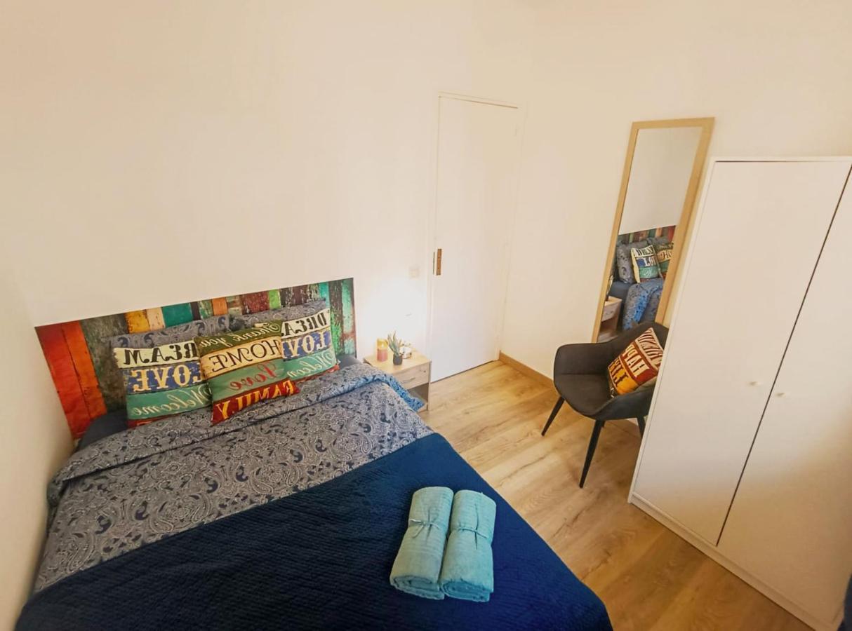 By Port Vell Rooms Barcelona Ngoại thất bức ảnh